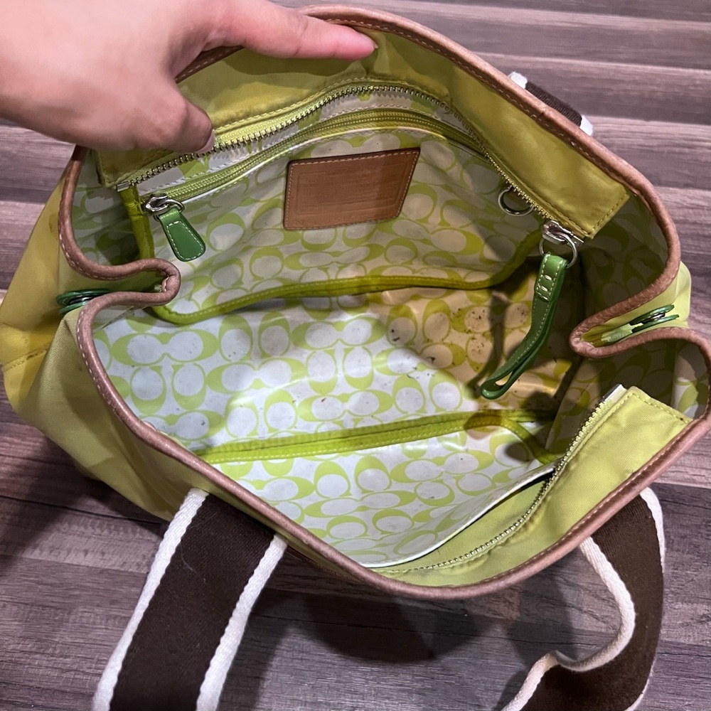 Coach Vintage Y2K Hampton Weekend Lime Green Chartreuse Nylon Shoulder Handbag - Picture 8 of 10